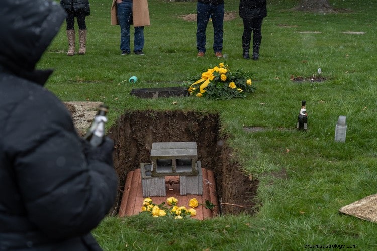 ¿Qué significan realmente los horribles sueños funerarios?