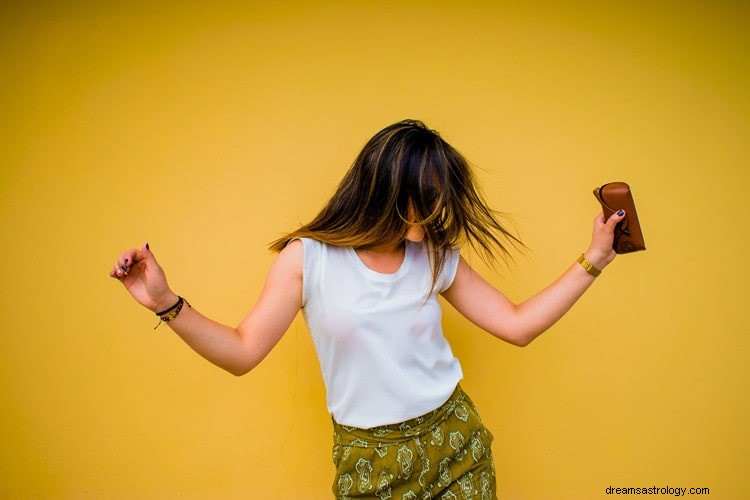 Verdadero significado e interpretación correcta de soñar con bailar