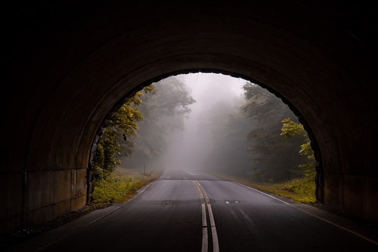 Vero significato e corretta interpretazione dei sogni sul tunnel