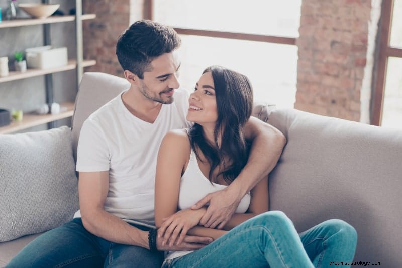 Compatibilidad entre Leo y Piscis en el amor romántico, el sexo y la amistad