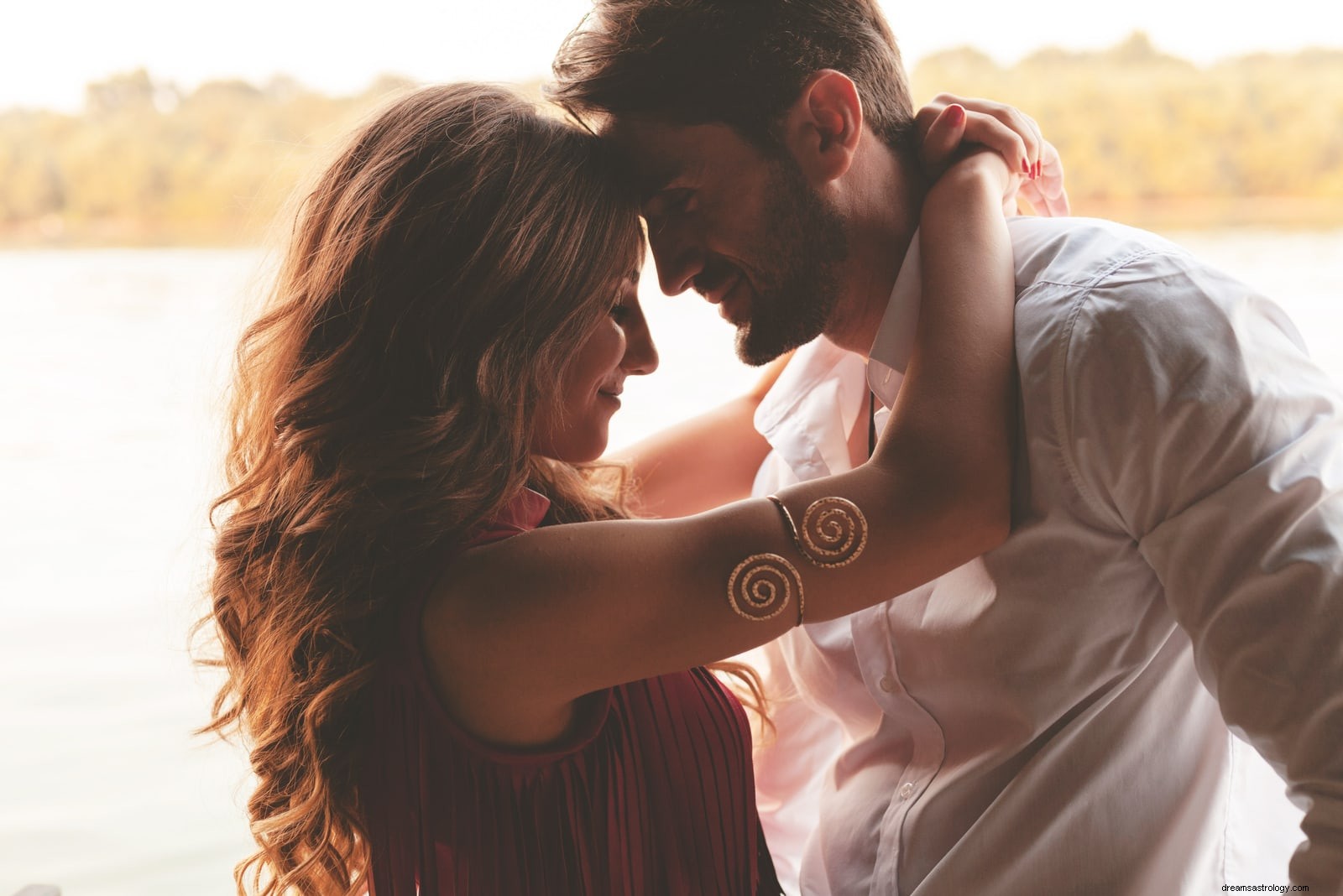 Leo y Acuario:amor, sexo y compatibilidad de vida