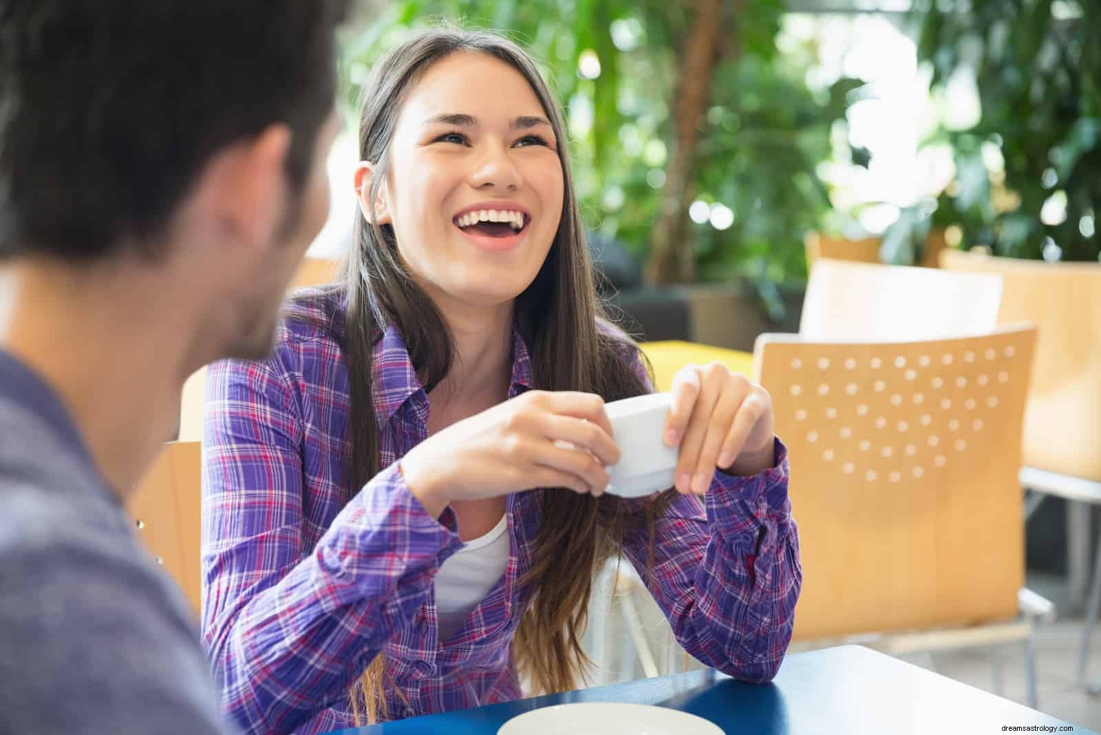 Compatibilité entre le Capricorne et les Poissons en amour et en amitié