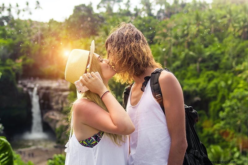 Kompatibilität von Widder und Wassermann in Liebe und Freundschaft