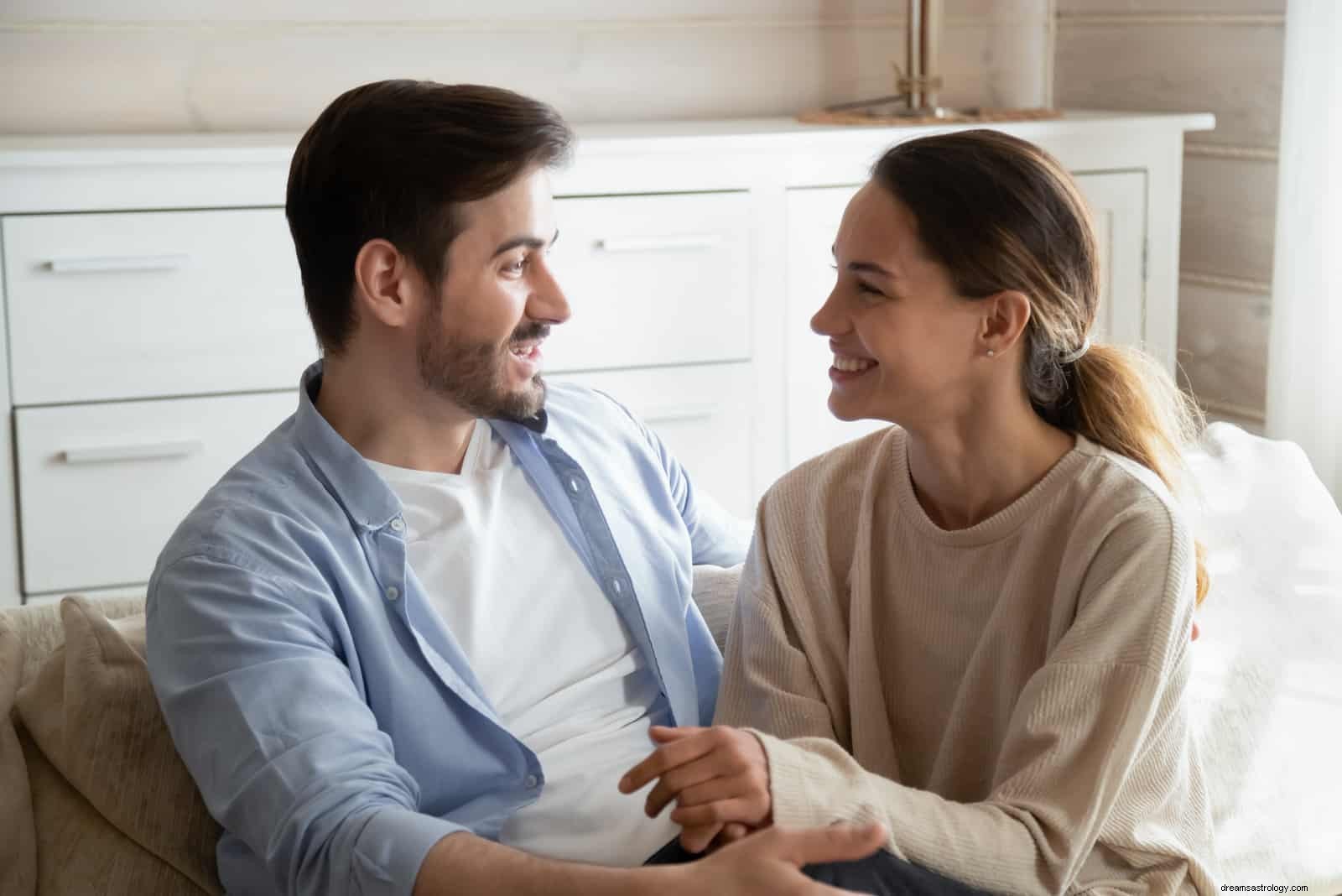 Gemini en Weegschaal compatibiliteit in liefde en vriendschap