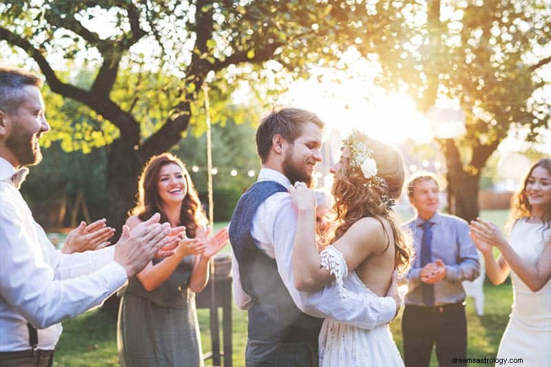Den enda bröllopsguiden du någonsin kommer att behöva (enligt Zodiac)