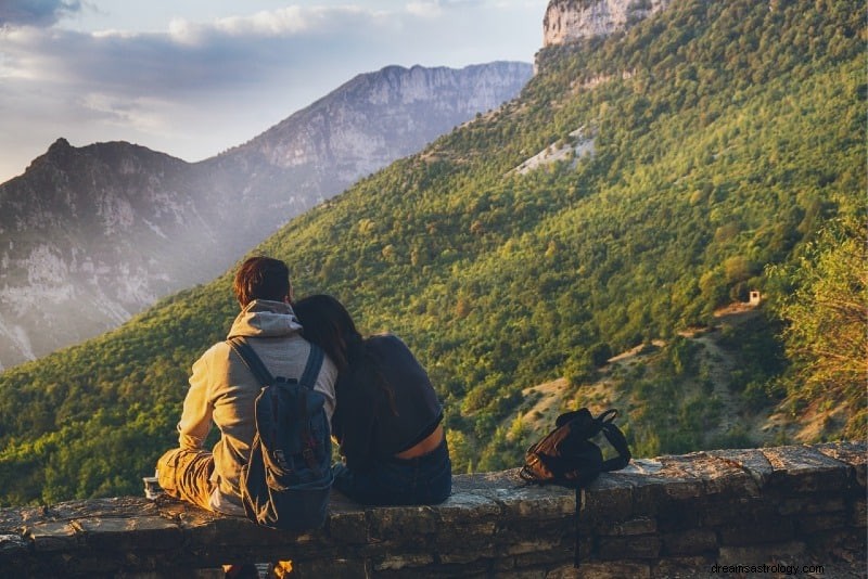 Como saber que seu relacionamento está ficando sério com base em seu signo do zodíaco