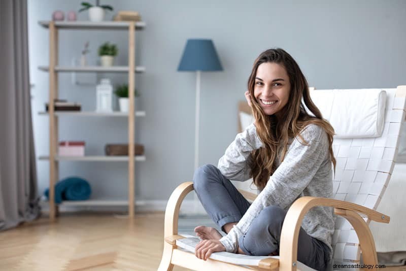 Voici quel genre de petite amie vous êtes (selon votre mois de naissance)