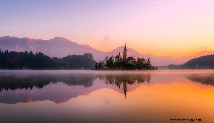 Sueños sobre la iglesia:significado e interpretación