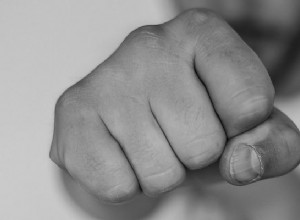 Sogni di uccidere qualcuno per autodifesa:significato e simbolismo