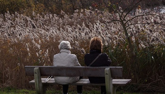 Mimpi Tentang Seorang Teman Meninggal – Arti dan Simbolisme