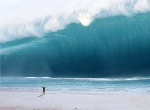 Signification du rêve de tsunami :qu est-ce que cela signifie lorsque vous rêvez d un tsunami ?