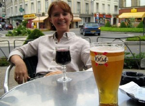 Beber álcool Significado dos sonhos:O que o álcool simboliza?