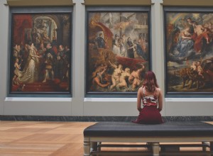 Meningen och tolkningen av drömmar om museer
