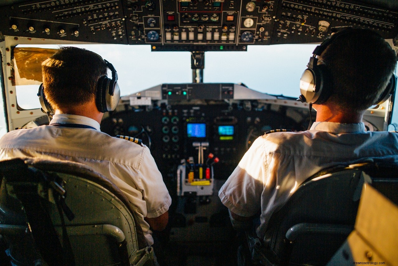 Betydningen og tolkningen av pilotdrømmer