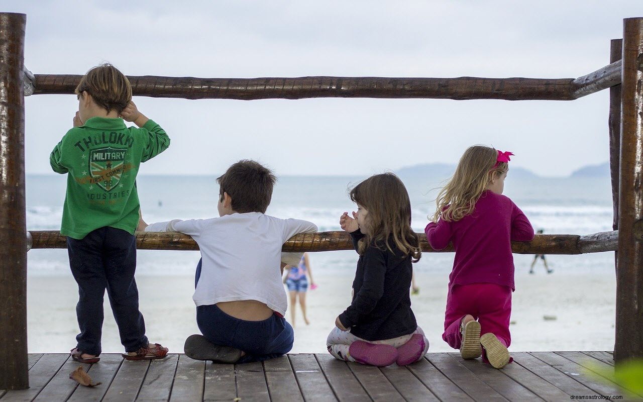 O significado e a interpretação dos sonhos com primos