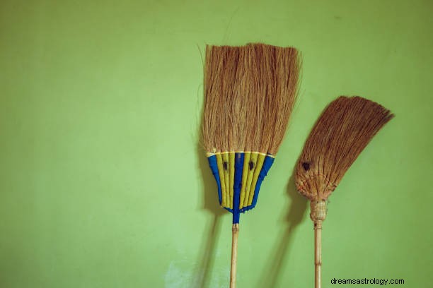 Seing Broom In Dream Meaning:Hindu &Islam Interpretation