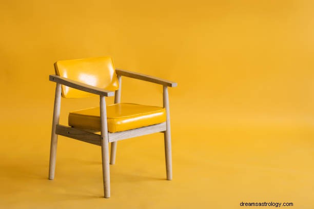 Krzesło Sen Znaczenie:Siedzenie na krześle we śnie