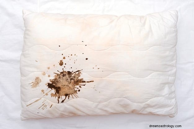 Vendo o significado do sonho de travesseiro | Sonho de travesseiro sujo, molhado e de cobra
