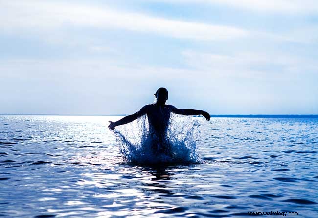 Wat is de geheime betekenis van een droom over verdrinking?