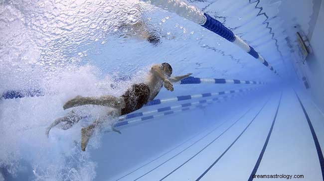 Air dan Berenang:Mengapa Saya Bermimpi tentang Kolam Renang