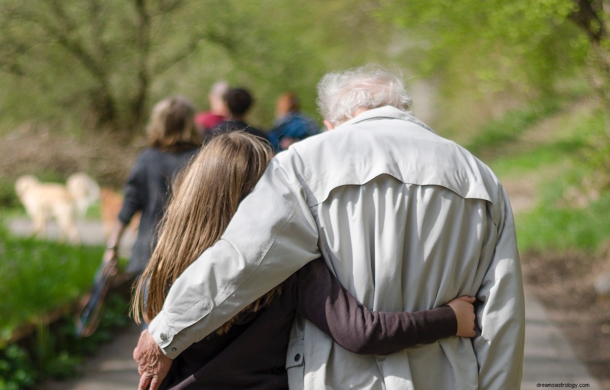 Rêver d embrasser un grand-père mort 