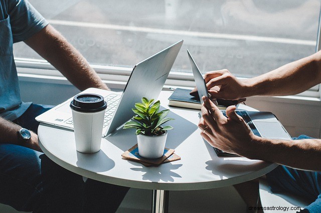 Dromen over je collega - symboliek en betekenis