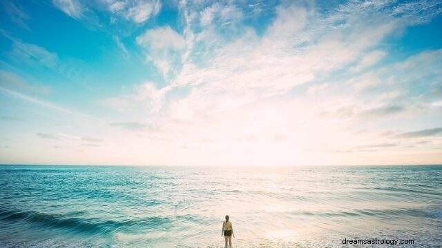 Sonhando com o mar, significado dos sonhos com oceano