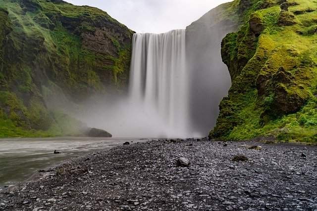 Interpretatie van een droom over een waterval