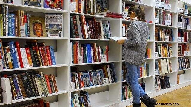 Interpretação de sonhos sobre uma biblioteca