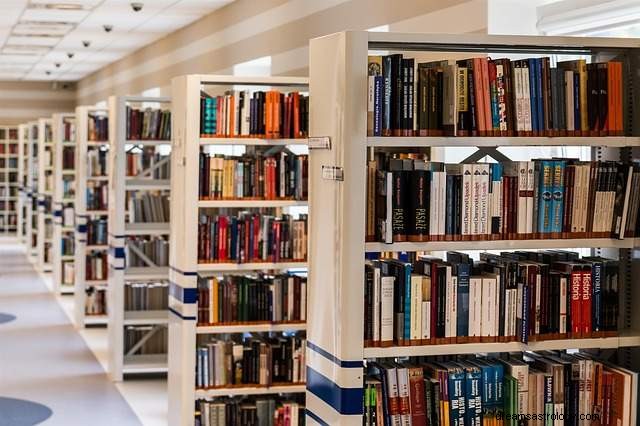 Interpretatie van dromen over een bibliotheek