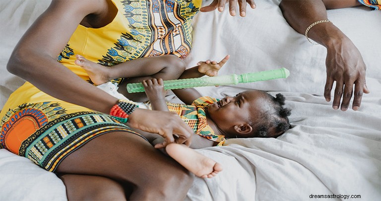 Voir un bébé qui pleure dans un rêve