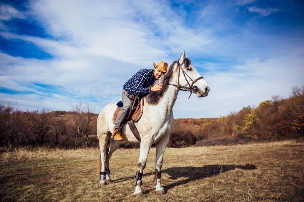 Vit häst – drömmening och symbolik