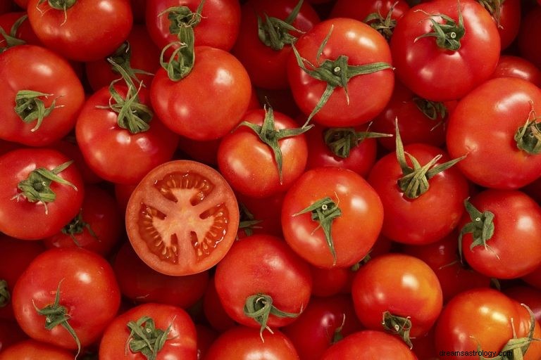 Pomidory – znaczenie i symbolika snu
