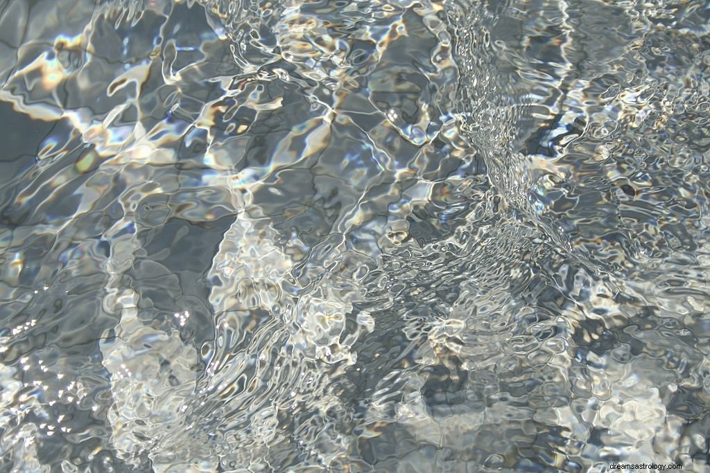 Vatten – drömmening och symbolik
