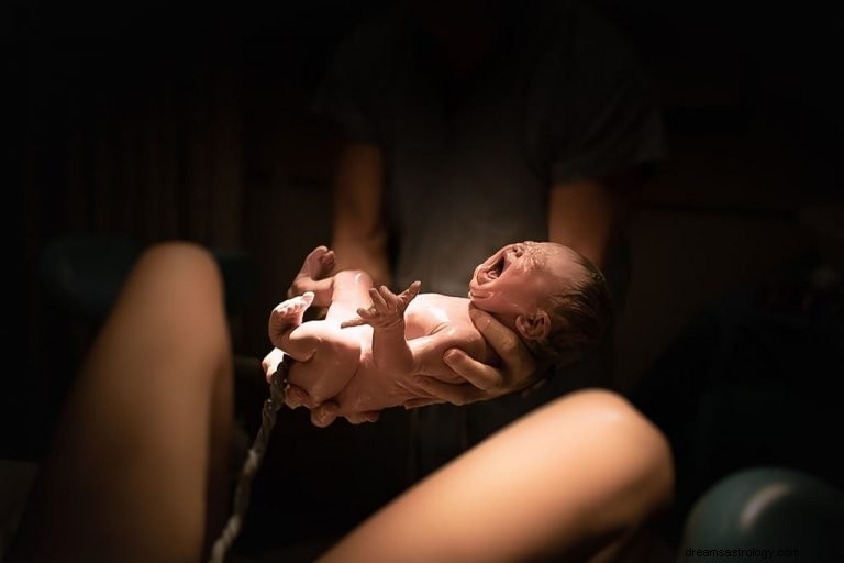 Bevalling – Betekenis en symboliek van dromen