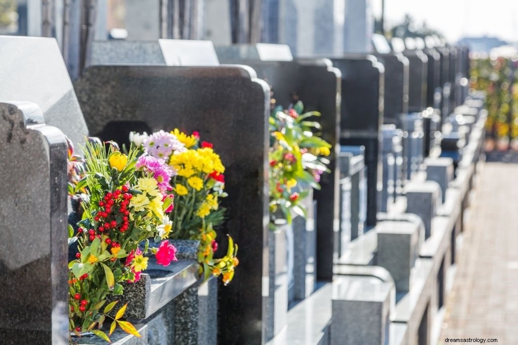 Hřbitov – význam snu a symbolika