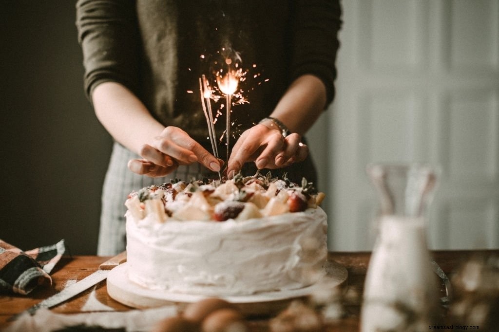 Torta:significato e simbolismo del sogno