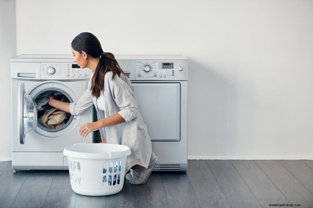 洗濯の夢 – 夢の意味と象徴