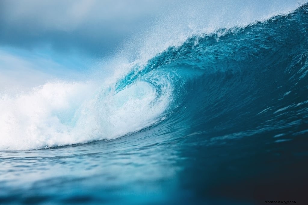 Wave – Droombetekenis en symboliek