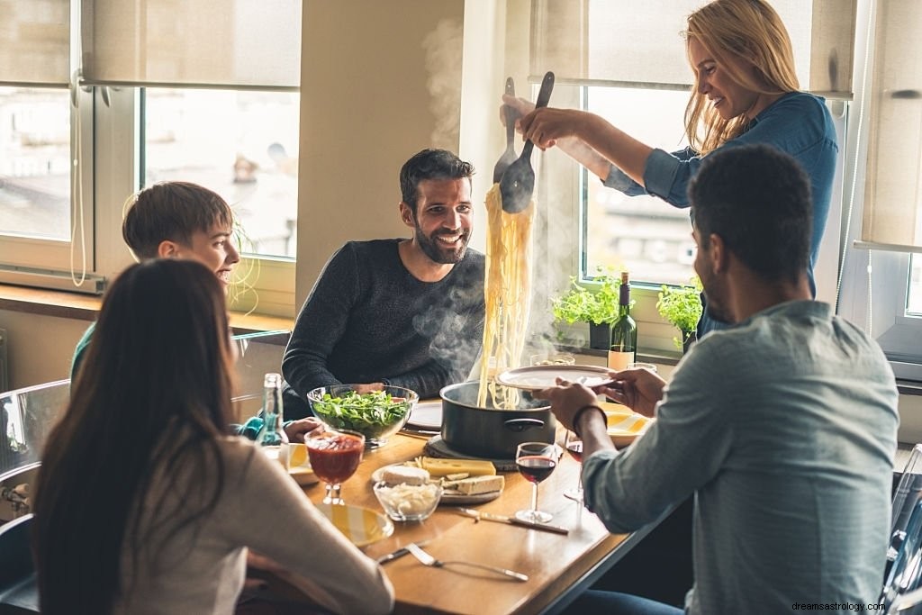 Pasta – Bedeutung und Symbolik von Träumen