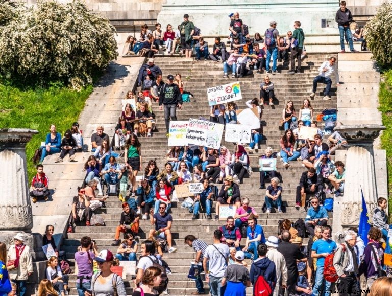 Streik – Bedeutung und Symbolik von Träumen