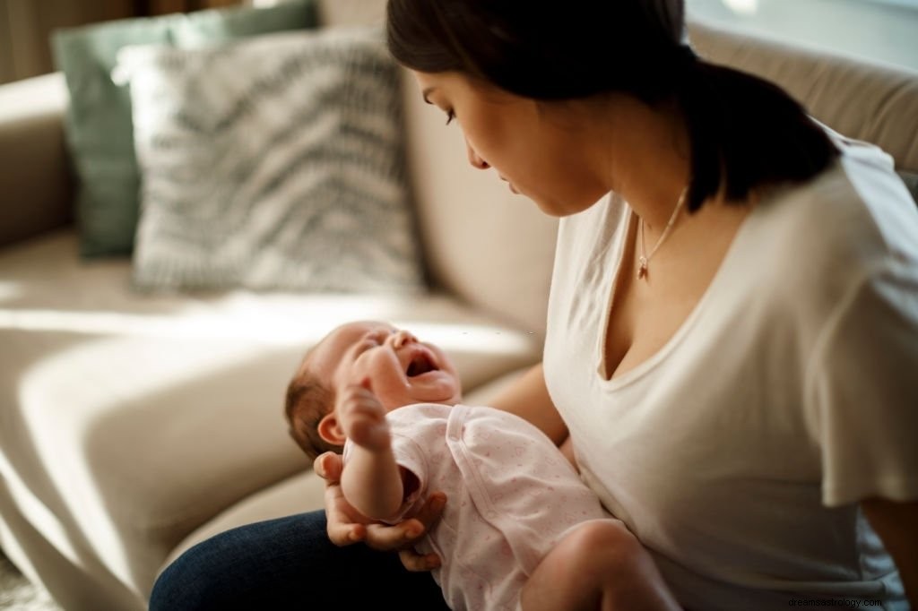 Nyfödd baby – drömmening och symbolik