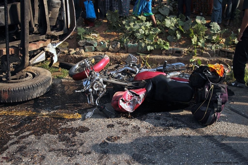 Nehoda na motocyklu – význam snu a symbolika