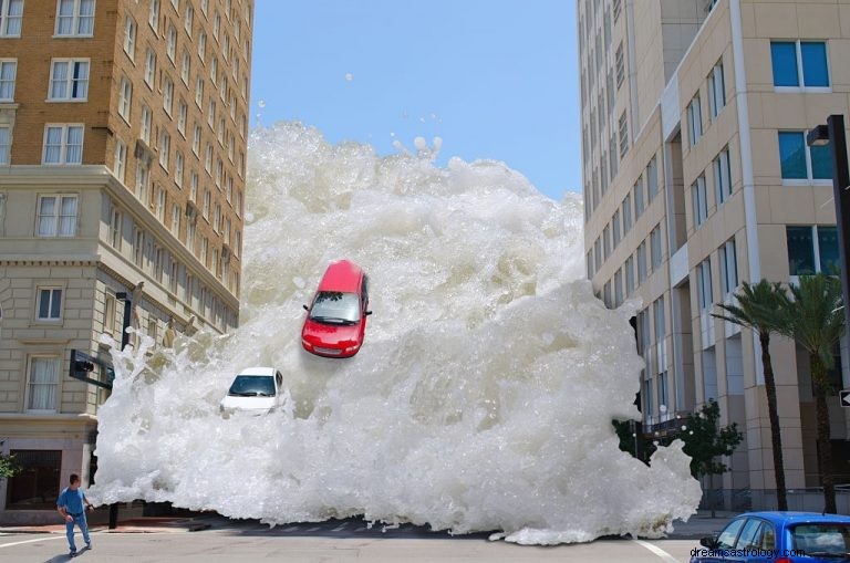 Tsunami – drømmebetydning og symbolik