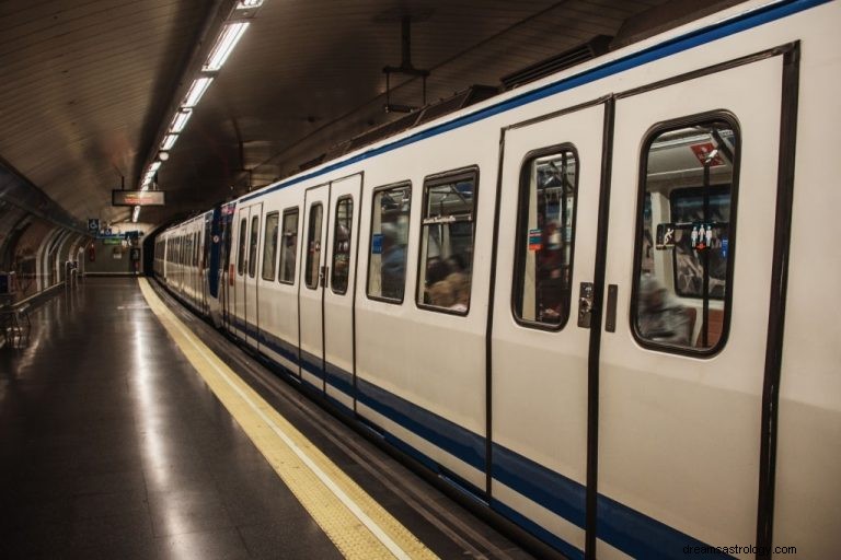 Treno – Significato e simbolismo del sogno