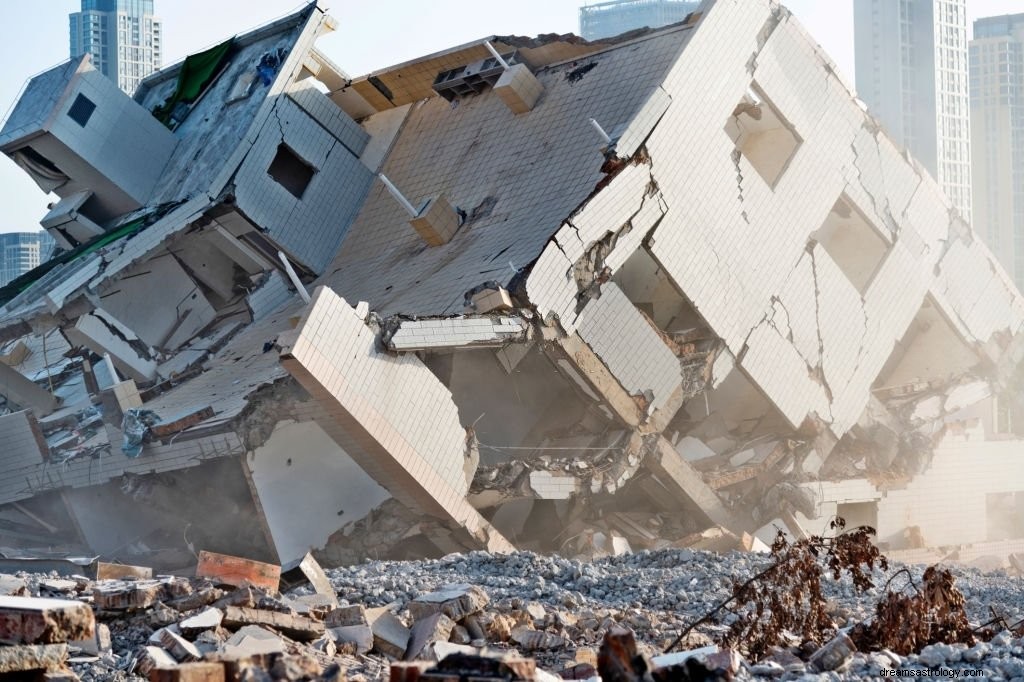 Edificio in caduta:significato e simbolismo del sogno