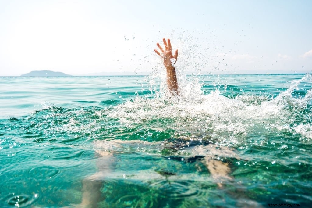 Natation – Signification et symbolisme des rêves