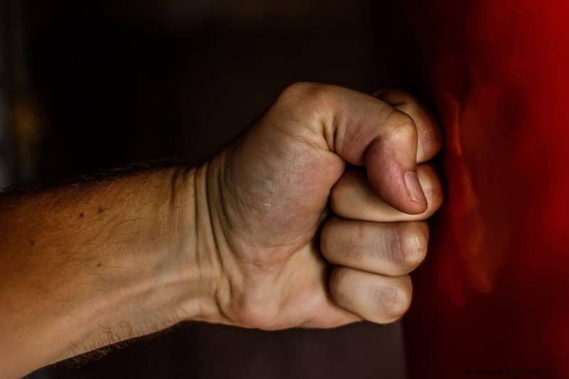Pochopení duchovního významu zabíjení ve snech 