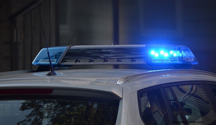 Pochopení policejních snů:Symbolismus a interpretace 